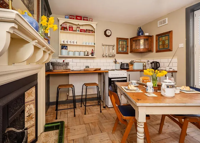 Finest Retreats - The Old Sunday School & Vestry