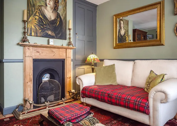 Finest Retreats - The Old Sunday School & Vestry
