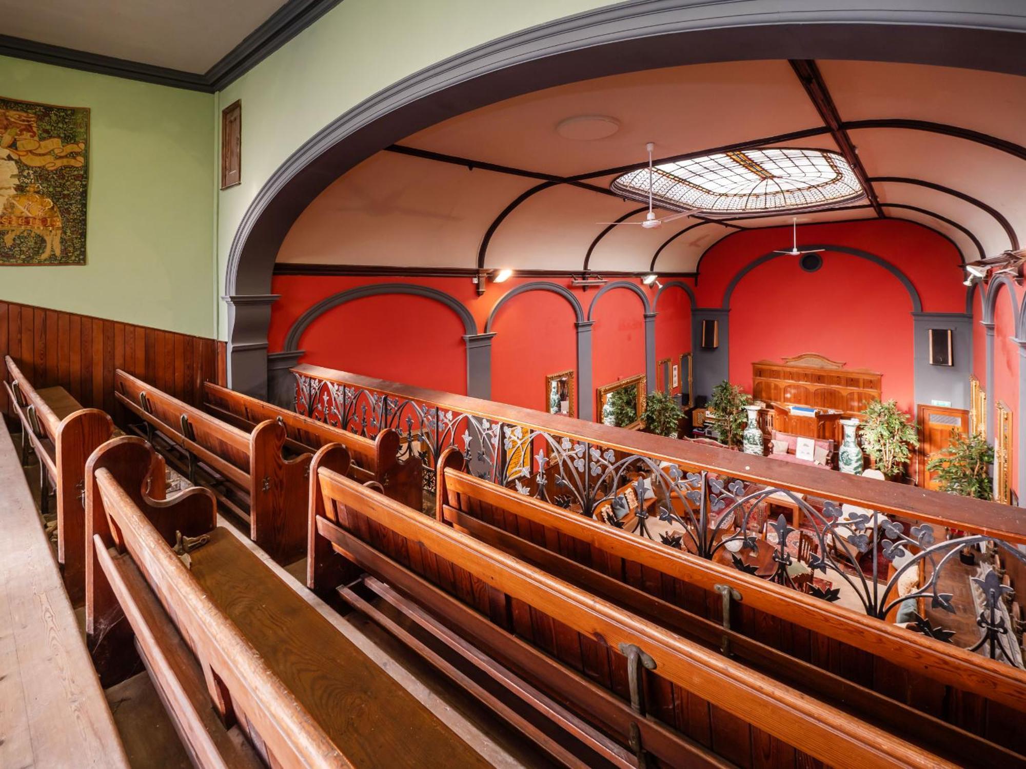 Finest Retreats - The Old Sunday School & Vestry Cromer